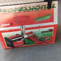 macchina x salsa di pomodoro come nuova