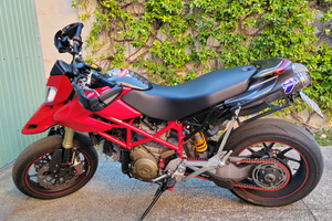 Ducati Hypermotard 1100s