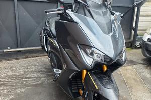 Yamaha Tmax 560 20th anniversario