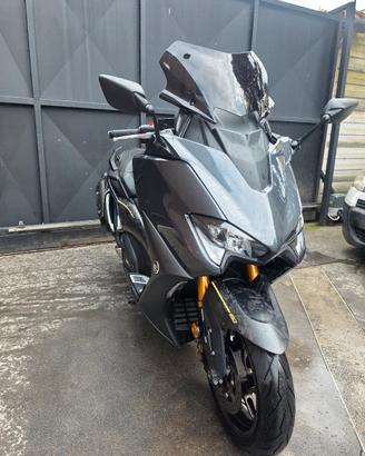 Yamaha Tmax 560 20th anniversario
