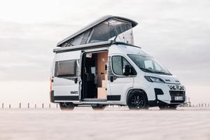 SUNLIGHT CLIFF 540 VAN LIFE