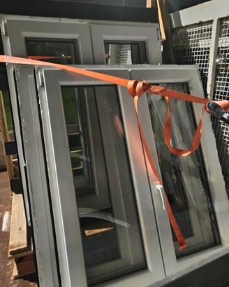  cinque finestre PVC 100 x 120