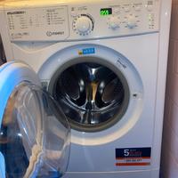 LAVATRICE Indesit 8 KG