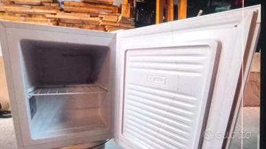 Mini congelatore SILVERCRE come nuovo