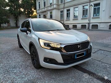 DS 4 Crossback 1.6 BlueHDi cambio automatico LEGGI