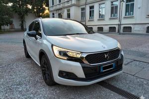 DS 4 Crossback 1.6 BlueHDi cambio automatico LEGGI
