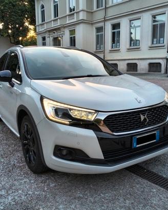 DS 4 Crossback 1.6 BlueHDi cambio automatico LEGGI