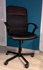 POLTRONCINA IKEA NERA