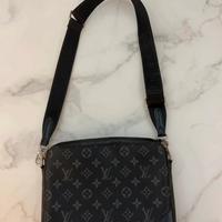 Borsello louis vuitton in condizione eccellente