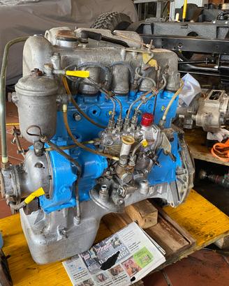 Motore Mercedes OM615