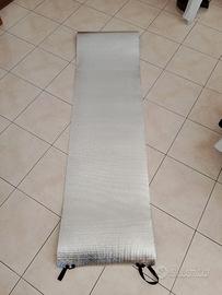 Tappetino yoga isolante