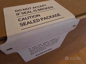 Samsung Galaxy Book 4 Core i3 nuovo sigillato