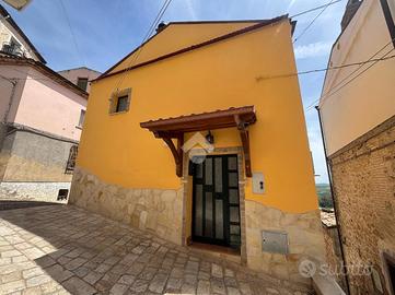 CASA INDIPENDENTE A MONTENERO DI BISACCIA