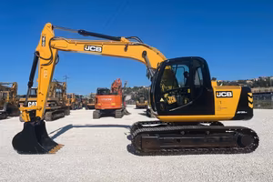 ESCAVATORE CINGOLATOO JCB JS 130