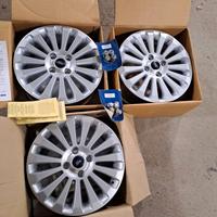 cerchi in lega auto ford fiesta originali 15 raggi