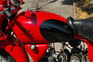 SPLENDIDA MOTO GUZZI AIRONE 250 SPORT