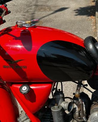 SPLENDIDA MOTO GUZZI AIRONE 250 SPORT