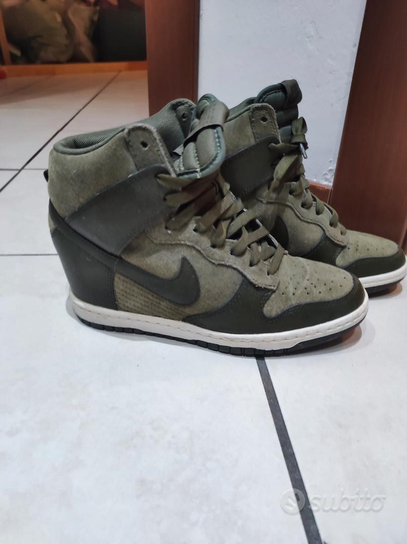 Scarpe nike hotsell con il tacco