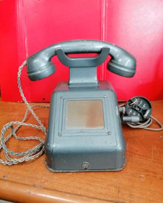 Telefono a manovella vintage