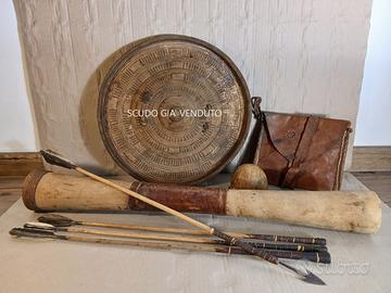 Africa nera: turcasso e frecce XIX° sec.