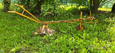 Attrezzi da giardino sono 2.