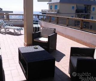Attico fronte mare
