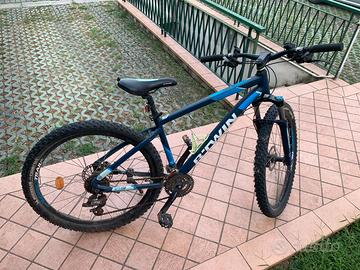 Btwin RockRider Mountain Bike 520