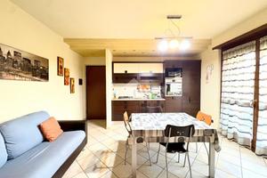 3 LOCALI A LA LOGGIA