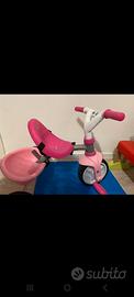 triciclo con maniglia smoby