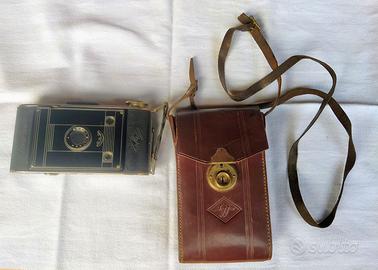 Fotocamera Agfa Billy Clack
con custodia originale