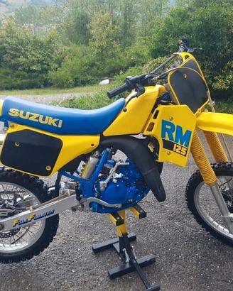 Suzuki RM 125 Cross condizioni uniche