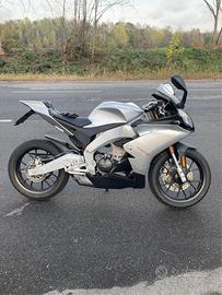 Aprilia RS4 125