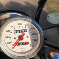 Moto Guzzi Nevada 350