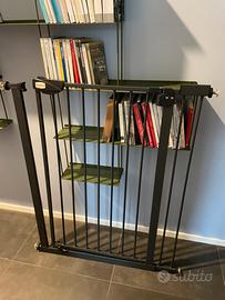 Cancellino per cani / bambini in metallo nero