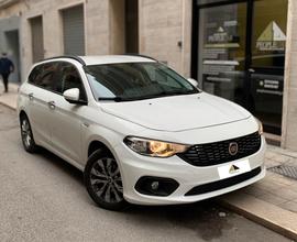 Fiat Tipo 1.6 Mjt SW **CAMBIO AUTOMATICO**