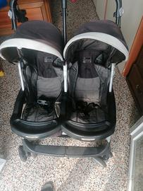 passeggino gemellare 