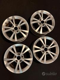 Cerchi in lega Alfa Romeo Giulietta 16" 