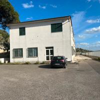 Capannone industriale a Ponte (BN)