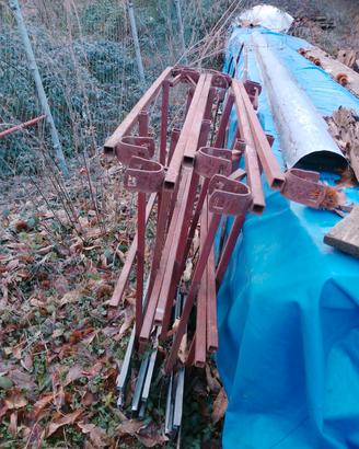 Cancelletti di testata ponteggio 