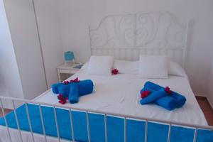 Sardegna sud ,estate 2026 100 mt dal mare 6 letti