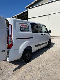 Ford custom doppia cabina