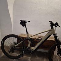 Cube Stereo SL 160S