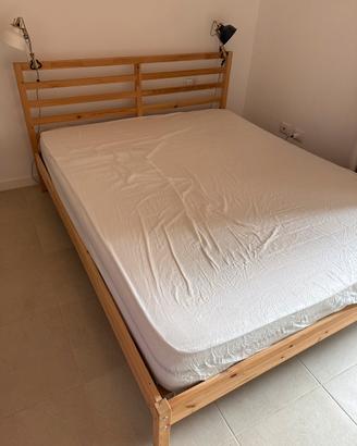 Struttura Letto matrimoniale Ikea Tarva