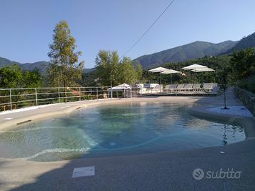 Monolocale con giardino e uso piscina (2 pers)