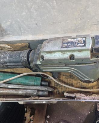 MARTELLO DEMOLITORE HITACHI-KOKI MOD=H65SB -18KG