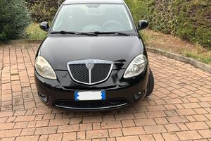 LANCIA Y 1.3 MULTIJET 75 CV DIVA - NEOPATENTATI!!