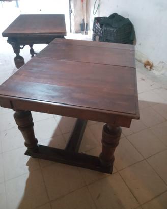 Tavolo antico in noce chiaro,primi ’900