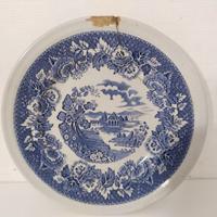 Antico piatto in ceramica inglese "Royal Swan"