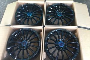 Cerchi e gomme Mercedes