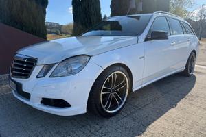 Mercedes-benz E 250 CDI S.W. BlueEFFICIENCY Avantg